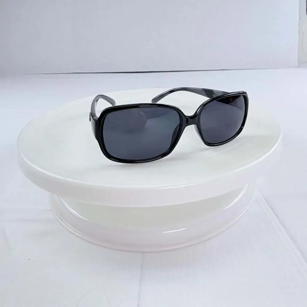Calvin Klein R6075 Sunglasses Black with Hard Case